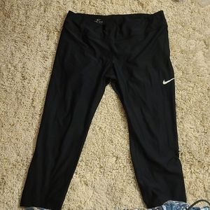 Nike Capris